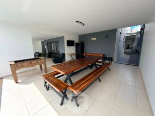Casa em Condomínio Fechado | 4 Quartos | Piscina | Energia Solar | Área Gourmet