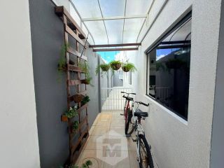 Casa em Condomínio Fechado | 4 Quartos | Piscina | Energia Solar | Área Gourmet