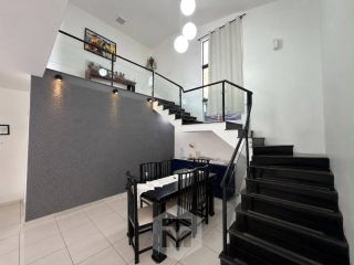 Casa em Condomínio Fechado | 4 Quartos | Piscina | Energia Solar | Área Gourmet