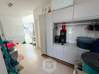 Casa em Condomínio Fechado | 4 Quartos | Piscina | Energia Solar | Área Gourmet