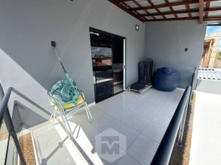Casa em Condomínio Fechado | 4 Quartos | Piscina | Energia Solar | Área Gourmet
