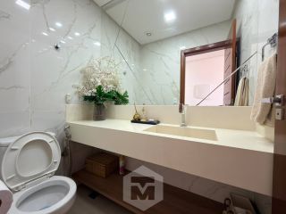 Casa em Condomínio fechado com 4 quartos – Porteira Fechada