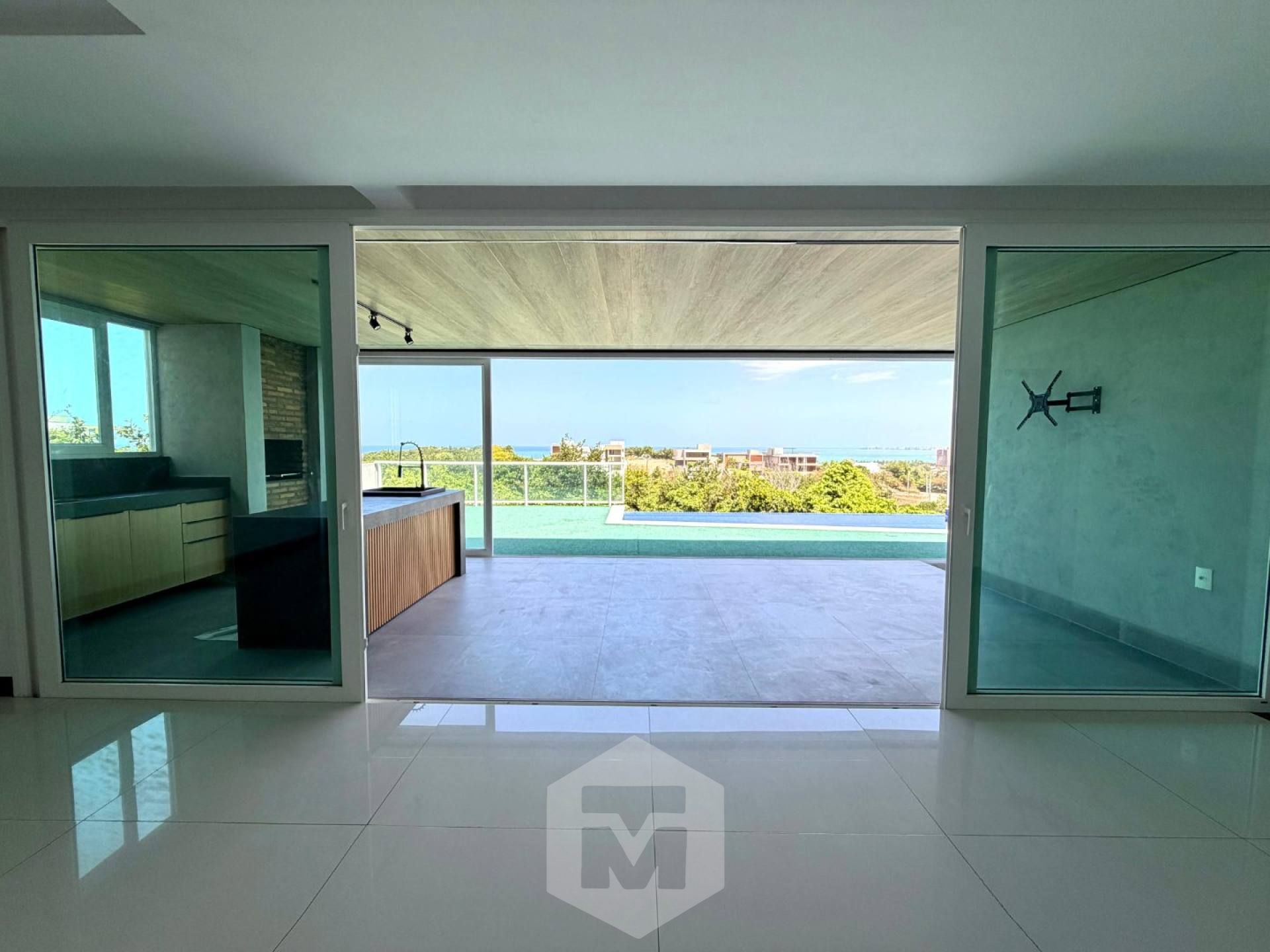 CASA À VENDA | CONDOMÍNIO ATLANTIS - Vista mar definitiva | Quadra privilegiada