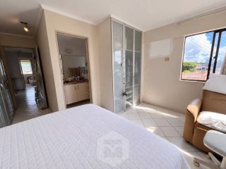 APARTAMENTO AMPLO COM 3 QUARTOS