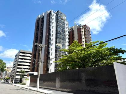APARTAMENTO EM PONTA VERDE - VISTA DEFINITIVA DO MAR - 03 QUARTOS
