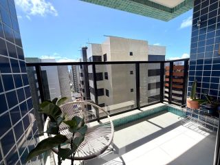 Apartamento mobiliado, nascente, com 2 quartos e 2 vagas