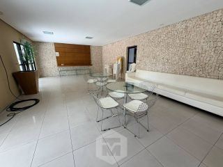 APARTAMENTO À VENDA - PONTA VERDE