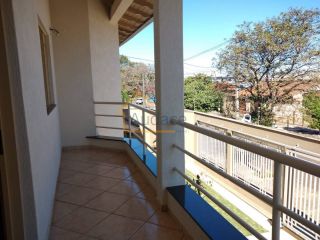 VENDE-SE:  Sobrado Jd. Messiânico, Londrina-Pr