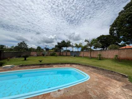 Chácara à Venda com piscina