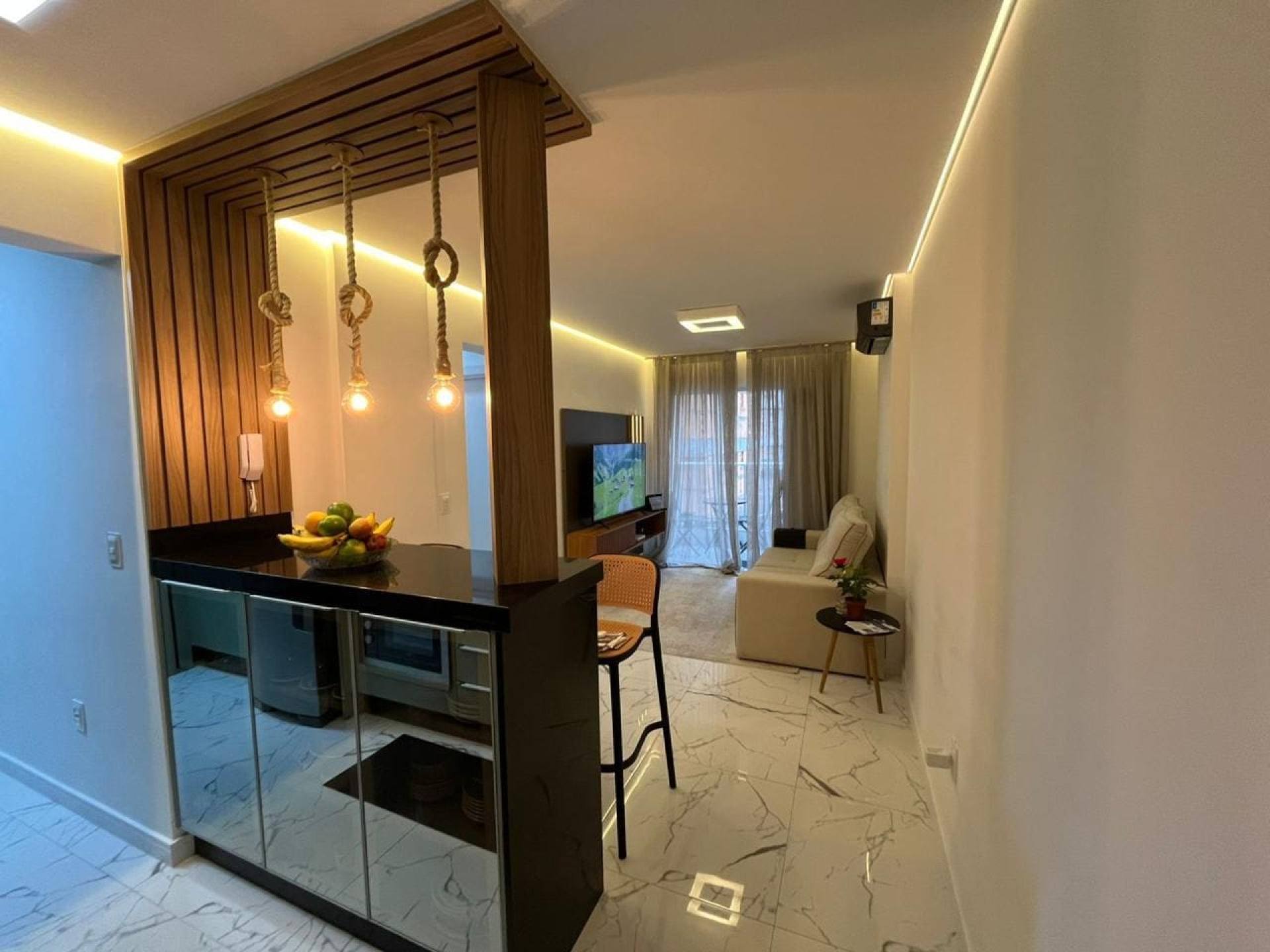 Apartamento Mobiliado À Venda no bairro Morretes em Itapema
