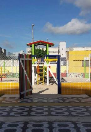 Apartamento Para Vender com 2 quartos no bairro benedito bentes em Maceió