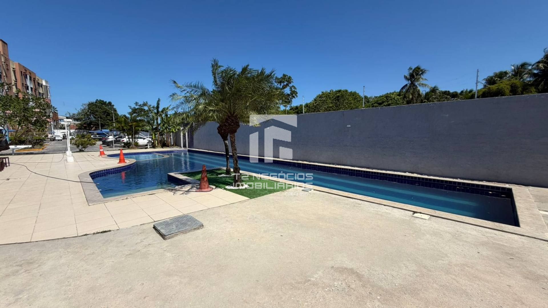 Apartamento Para Vender com 2 quartos 1 suítes no bairro Santa Amelia em Maceió