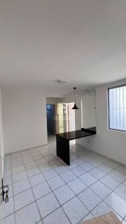 Apartamento Para Vender com 2 quartos no bairro PETROPOLIS em Maceió