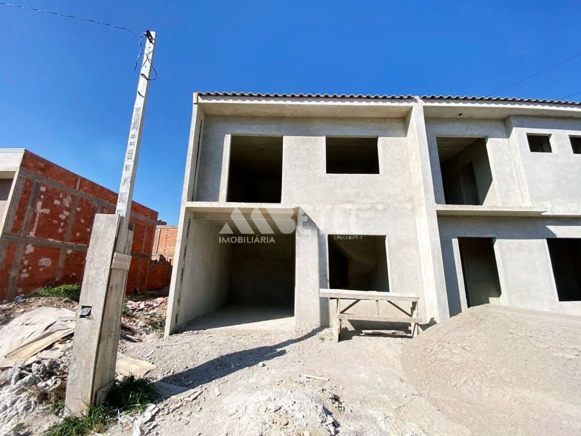 Sobrado a venda no Vitória Regia