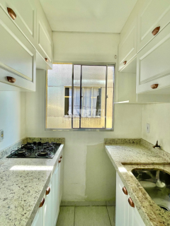 Studio semi mobiliado para locação no Vitória-Régia