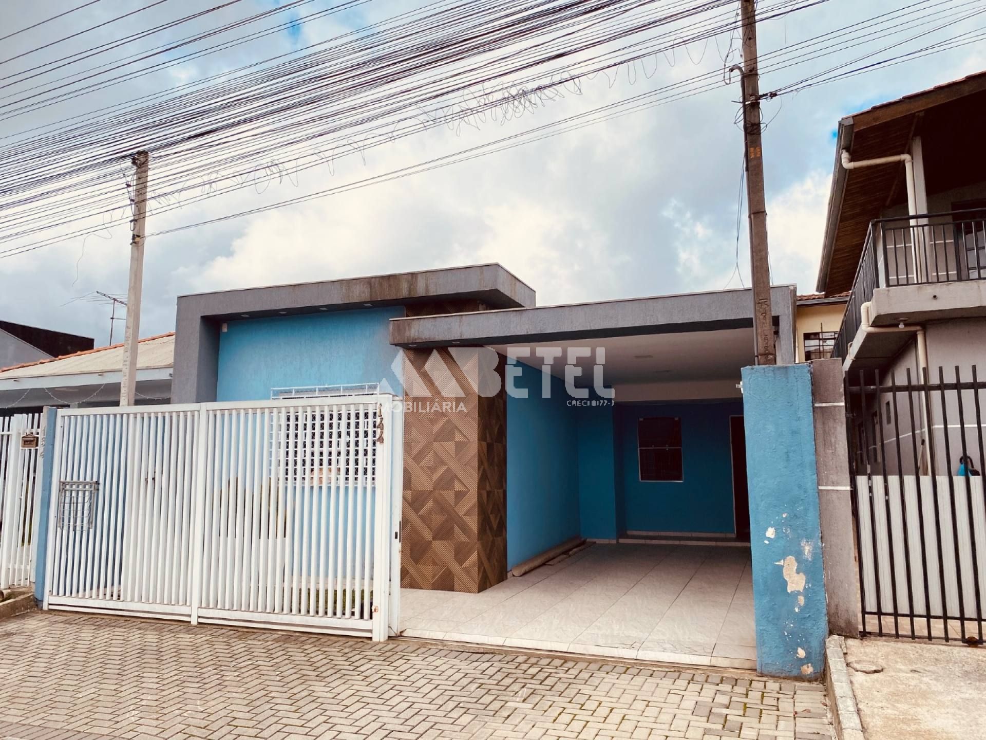 Casa no Vitória Régia- CIC