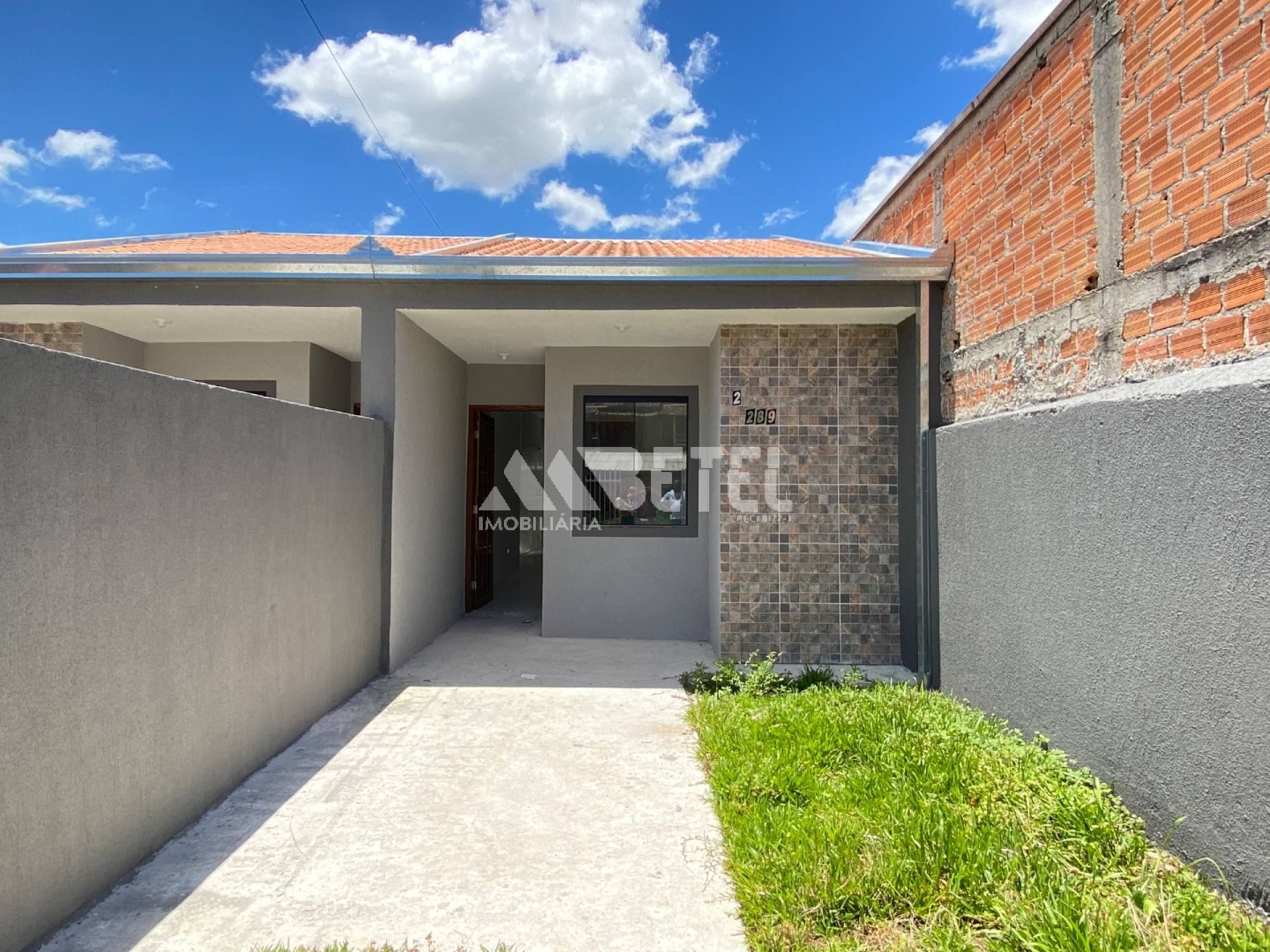 Casa no Tatuquara com preço incrível - MODELO