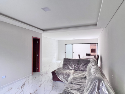 Sobrado com 3 Quartos e Churrasqueira no Vitória Régia – Em construção!