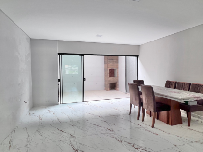 Sobrado com 3 Quartos e Churrasqueira no Vitória Régia – Em construção!