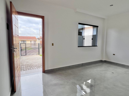 Casa Nova com 2 Quartos e Amplo Terreno no Capela Velha – Araucária