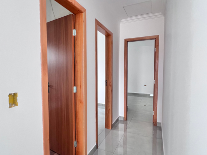 Casa Nova com 2 Quartos e Amplo Terreno no Capela Velha – Araucária