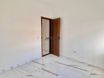 Casa Moderna com Excelente Acabamento ao Lado do Jacomar