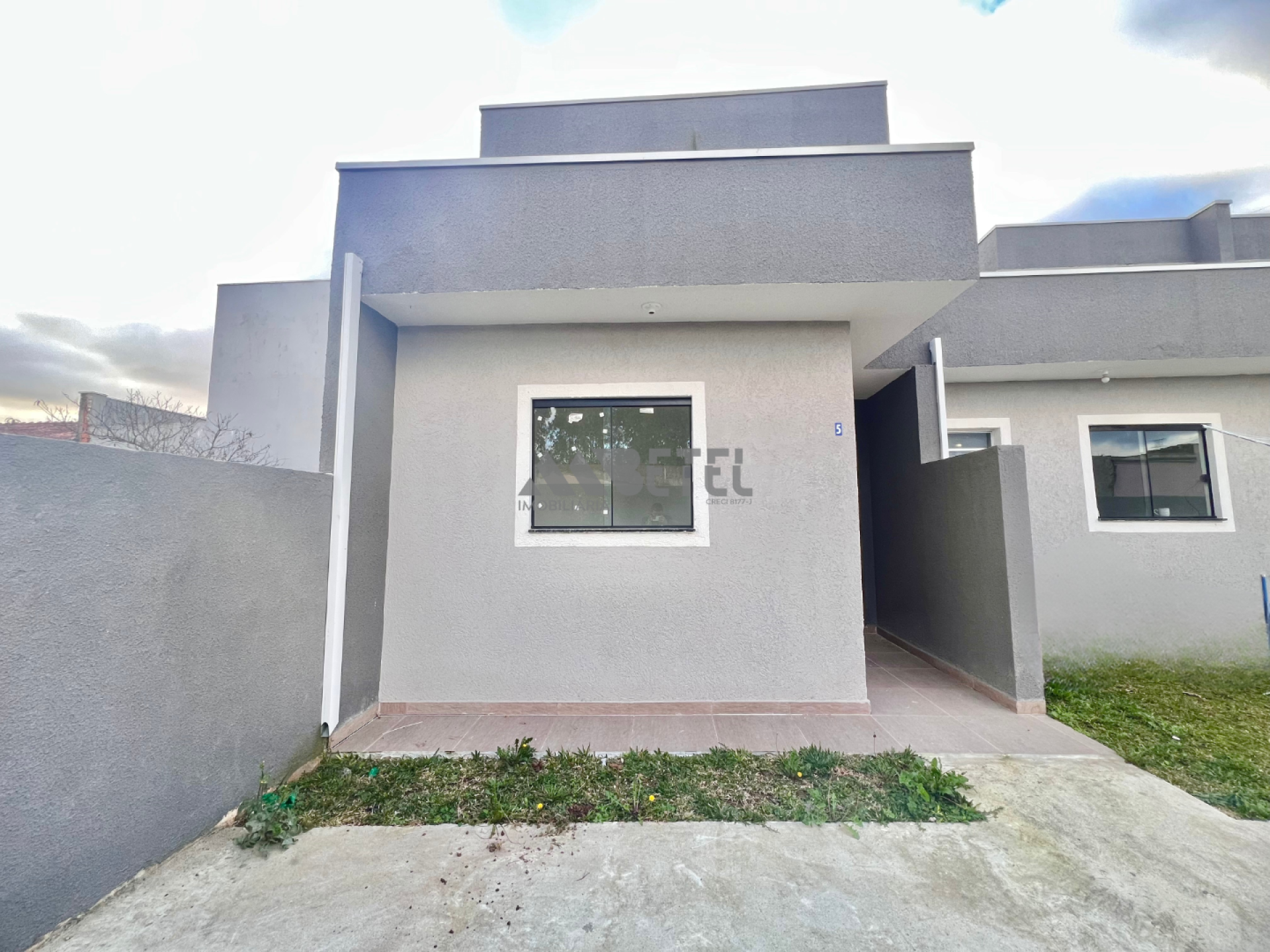 Casa com Ático em Condomínio no Campo de Santana!