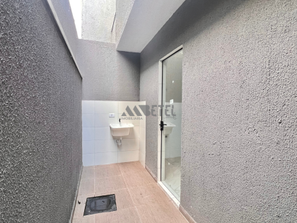 Casa com Ático em Condomínio no Campo de Santana!