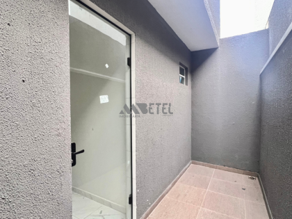 Casa com Ático em Condomínio no Campo de Santana!