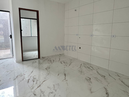 Casa moderna com espaço nos fundos e excelente acabamento no Campo de Santana!