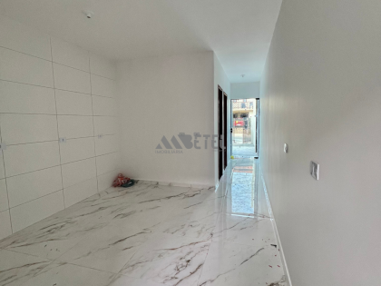 Casa moderna com espaço nos fundos e excelente acabamento no Campo de Santana!