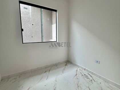 Casa moderna com espaço nos fundos e excelente acabamento no Campo de Santana!