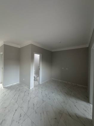 Última Unidade com Quintal Amplo à Venda no Campo de Santana