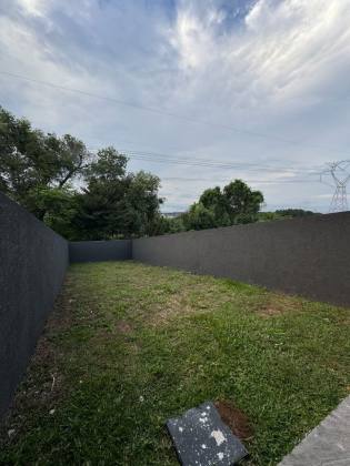 Última Unidade com Quintal Amplo à Venda no Campo de Santana