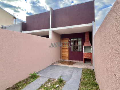 casa arejada, com churrasqueira