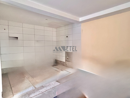 Sobrado de Esquina com Acabamento Impecável no Tatuquara – Espaço e Estilo