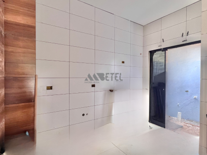 Casa com Design Moderno e Acabamento de Qualidade no Tatuquara – Conforto e Estilo em Cada Detalhe!