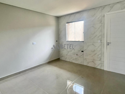 LINDO SOBRADO 2 QUARTOS – VITÓRIA RÉGIA – CURITIBA