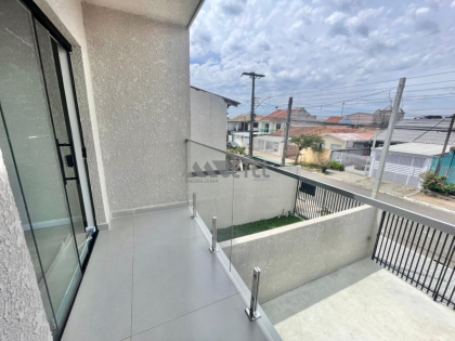 LINDO SOBRADO 2 QUARTOS – VITÓRIA RÉGIA – CURITIBA