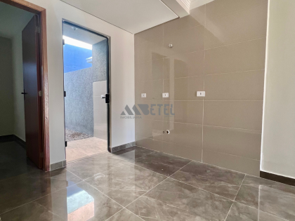 Casa com ático, suíte e varanda ampla no Campo de Santana — pronta para morar!