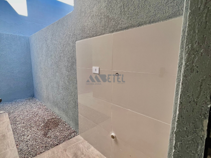 Casa com ático, suíte e varanda ampla no Campo de Santana — pronta para morar!