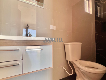 Casa com ático, suíte e varanda ampla no Campo de Santana — pronta para morar!