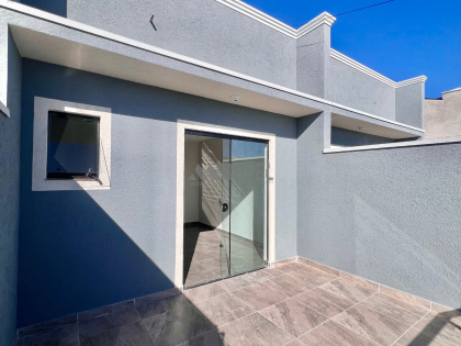 Casa com ático, suíte e varanda ampla no Campo de Santana — pronta para morar!