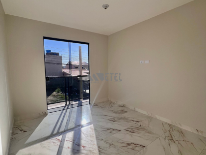 Sobrado maravilhoso de 3 quartos com sacadas e ótima localização no Campo de Santana!