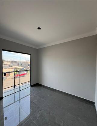 Sobrado de esquina incríveis no Umbará – espaço, conforto e localização!