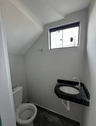 Sobrado de esquina incríveis no Umbará – espaço, conforto e localização!