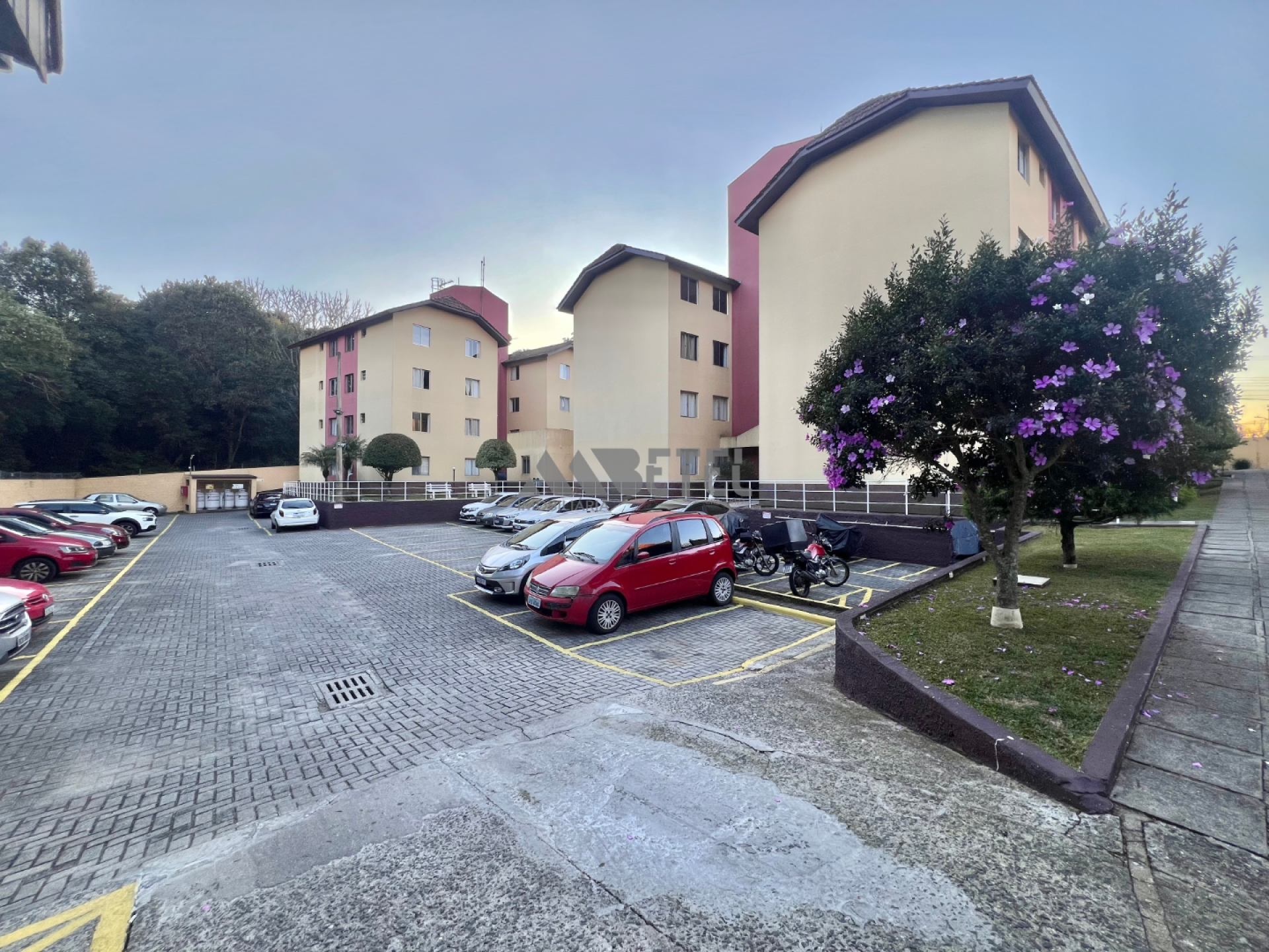 Apartamento Aconchegante no Campo Comprido – Pronto pra Morar!