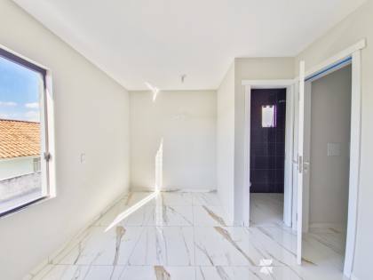 Sobrado amplo e moderno com área gourmet no Sítio Cercado unidade 4!