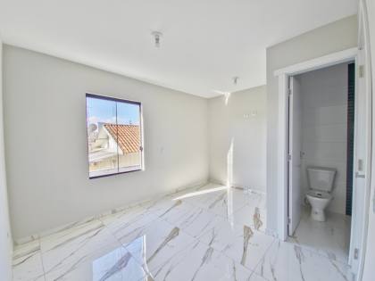 Sobrado amplo e moderno com área gourmet no Sítio Cercado unidade 4!