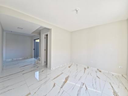 Sobrado amplo e moderno com área gourmet no Sítio Cercado unidade 4!